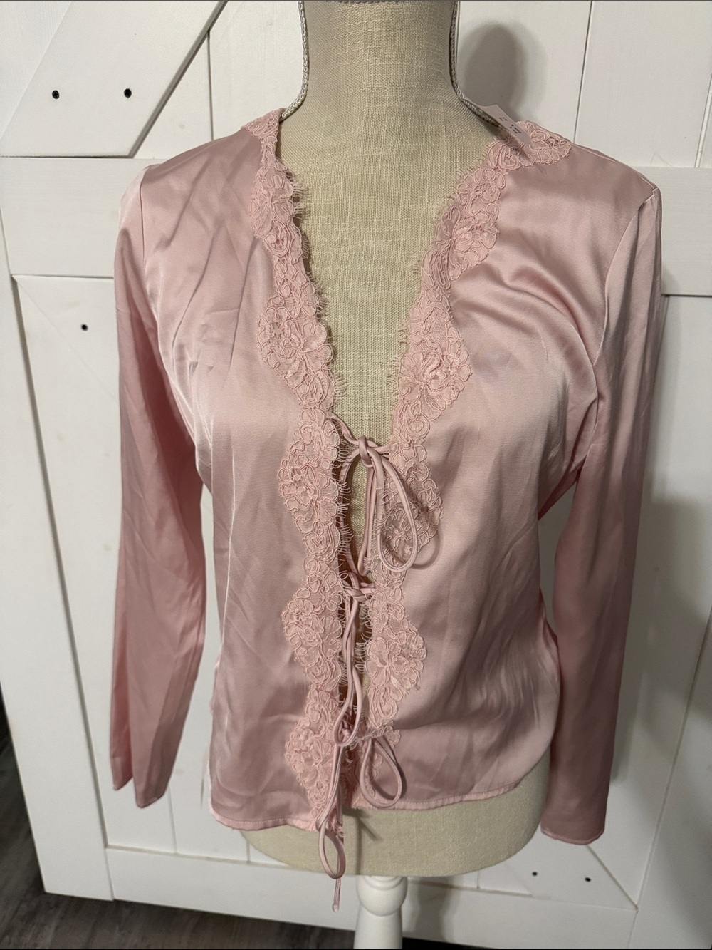 NWT Women’s Abercrombie & Fitch long sleeve